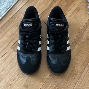 Adidas Sambas size 5.5 mens or 7 womens